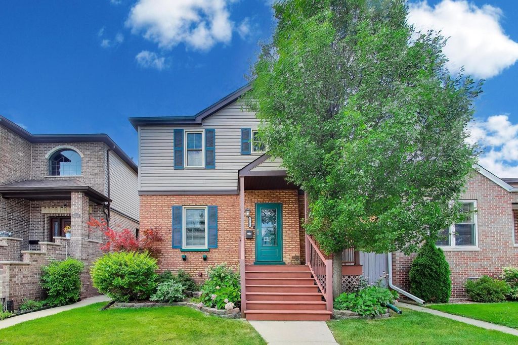6725 W Albion Avenue, Chicago, IL 60631 — exterior