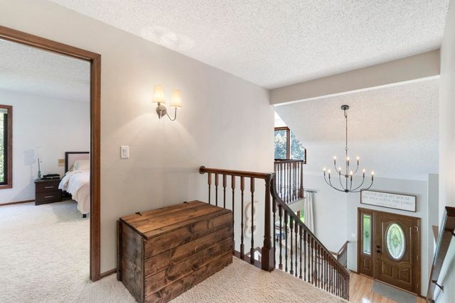 2215 Minnetonka Drive, Cedar Falls, IA 50613