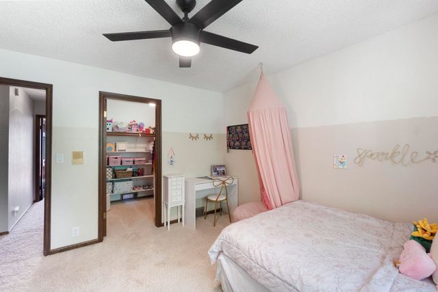 2215 Minnetonka Drive, Cedar Falls, IA 50613