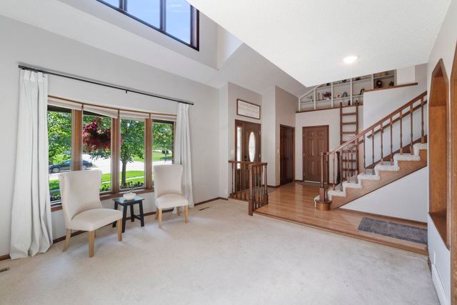 2215 Minnetonka Drive, Cedar Falls, IA 50613