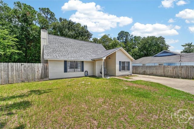 1334 Forest Lake Drive, Hinesville, GA 31313