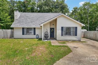 1334 Forest Lake Drive, Hinesville, GA 31313