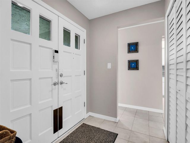 608 WINDRUSH BAY DRIVE 225, Tarpon Springs, FL 34689
