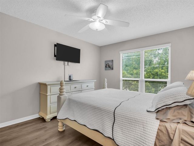 608 WINDRUSH BAY DRIVE 225, Tarpon Springs, FL 34689