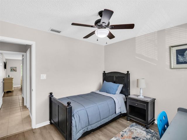 608 WINDRUSH BAY DRIVE 225, Tarpon Springs, FL 34689