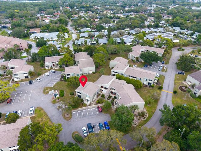608 WINDRUSH BAY DRIVE 225, Tarpon Springs, FL 34689