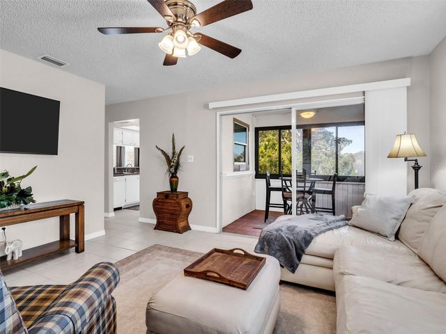 608 WINDRUSH BAY DRIVE 225, Tarpon Springs, FL 34689