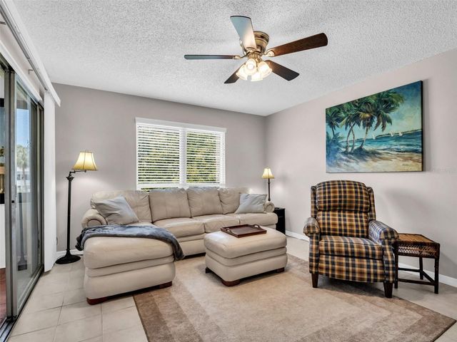 608 WINDRUSH BAY DRIVE 225, Tarpon Springs, FL 34689