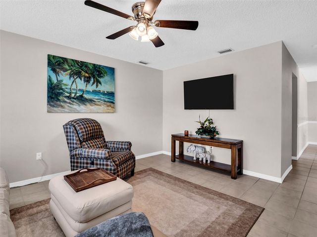 608 WINDRUSH BAY DRIVE 225, Tarpon Springs, FL 34689