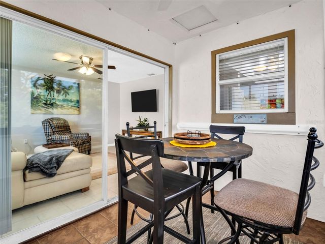 608 WINDRUSH BAY DRIVE 225, Tarpon Springs, FL 34689