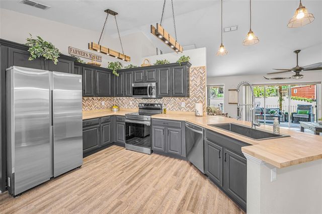 12123 FULMAR ROAD, Weeki Wachee, FL 34614