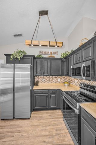 12123 FULMAR ROAD, Weeki Wachee, FL 34614
