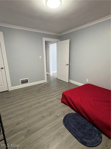 353 Hilton Avenue, Youngstown, OH 44507