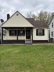 353 Hilton Avenue, Youngstown, OH 44507