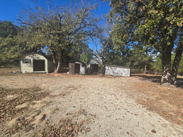 221 Private Road 8807, Ben Wheeler, TX 75754