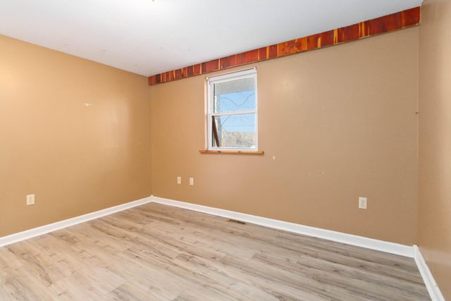 13057 Highway 196, Nancy, KY 42544