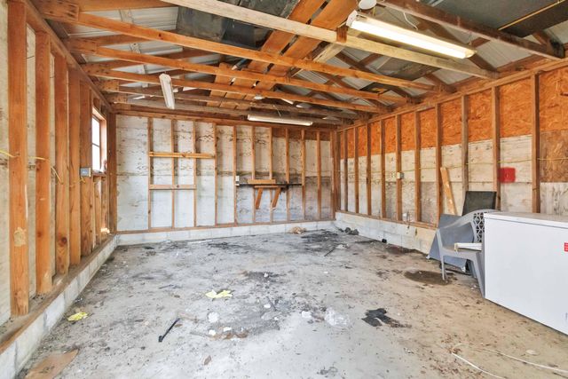 13057 Highway 196, Nancy, KY 42544