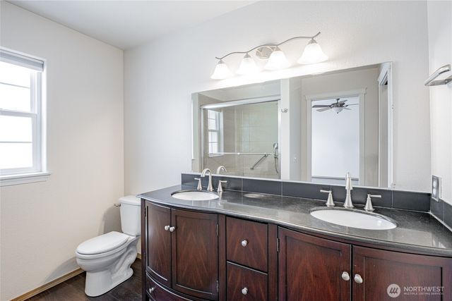 8101 Westcott Lane SE, Tumwater, WA 98501