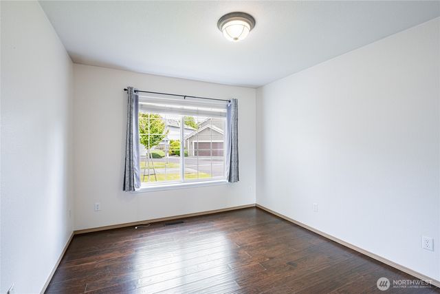 8101 Westcott Lane SE, Tumwater, WA 98501