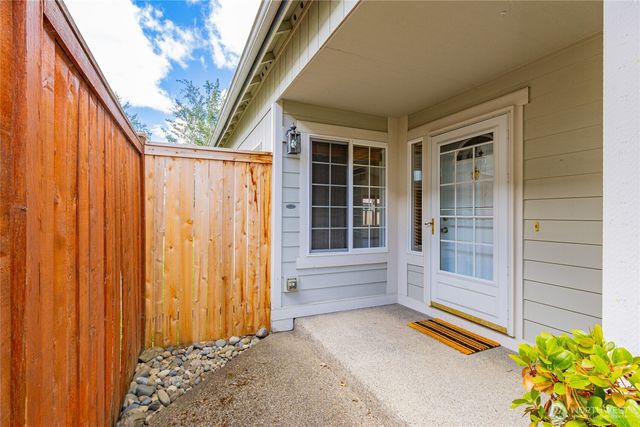 8101 Westcott Lane SE, Tumwater, WA 98501