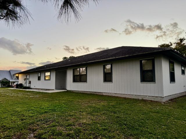 6539 SE Held Court, Stuart, FL 34997