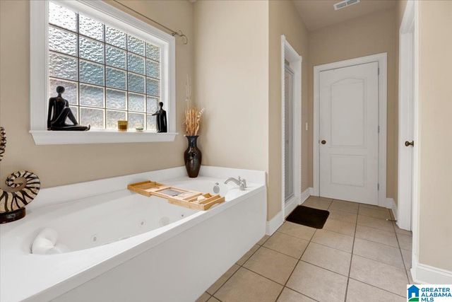 5220 VINTAGE WAY, Mccalla, AL 35111