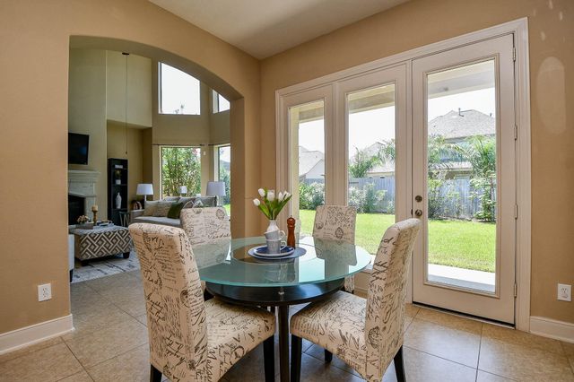 1731 Pampas Trail Drive, Friendswood, TX 77546