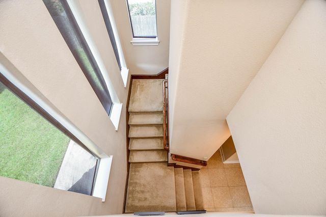 1731 Pampas Trail Drive, Friendswood, TX 77546