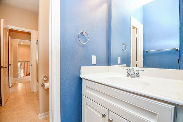 1731 Pampas Trail Drive, Friendswood, TX 77546