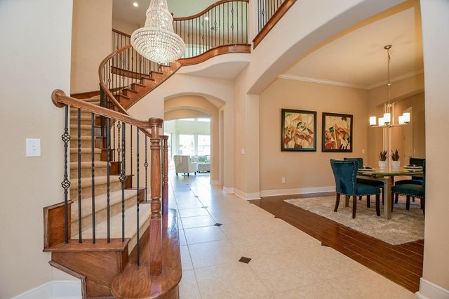 1731 Pampas Trail Drive, Friendswood, TX 77546