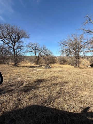 1072 Three Skillet Road, Springtown, TX 76082