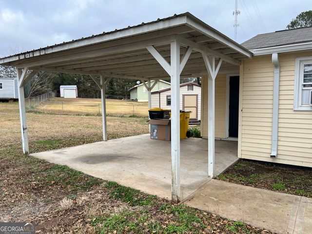 81 Langston Avenue, Forsyth, GA 31029