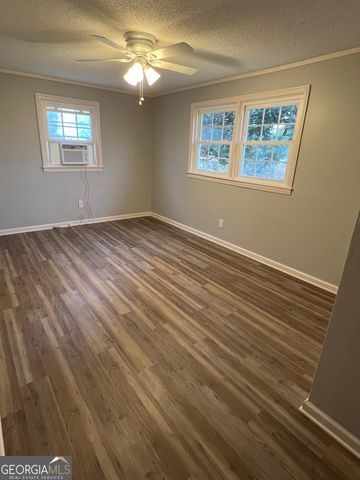 81 Langston Avenue, Forsyth, GA 31029