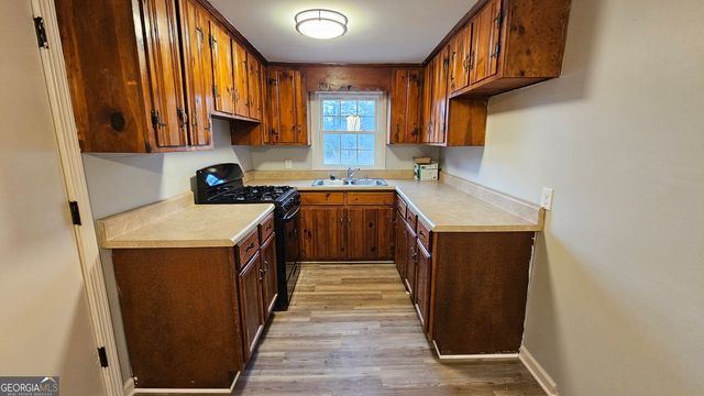 81 Langston Avenue, Forsyth, GA 31029