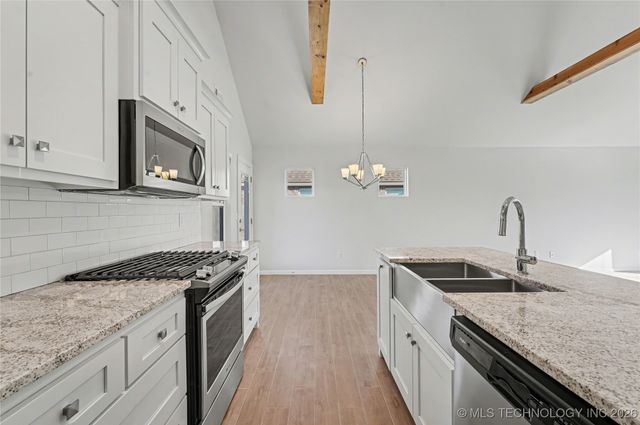 22613 E 102nd Street S, Broken Arrow, OK 74014