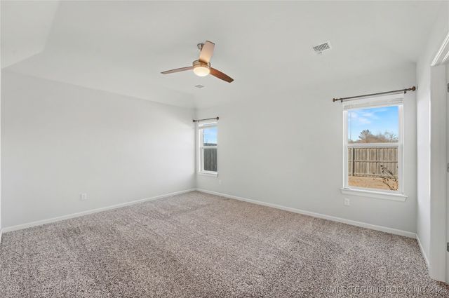 22613 E 102nd Street S, Broken Arrow, OK 74014