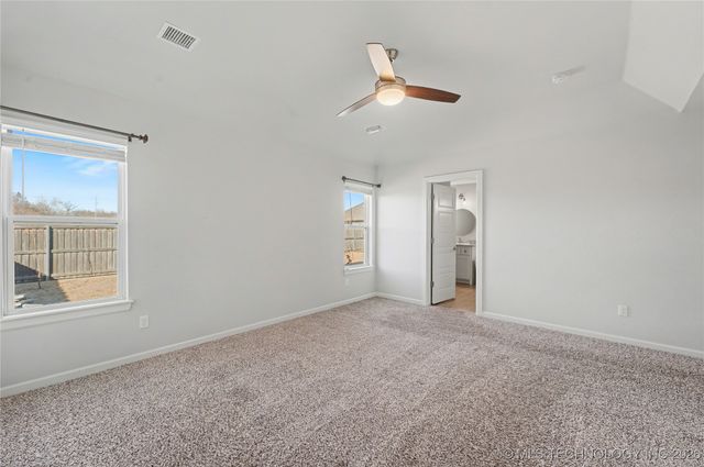 22613 E 102nd Street S, Broken Arrow, OK 74014