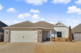 22613 E 102nd Street S, Broken Arrow, OK 74014