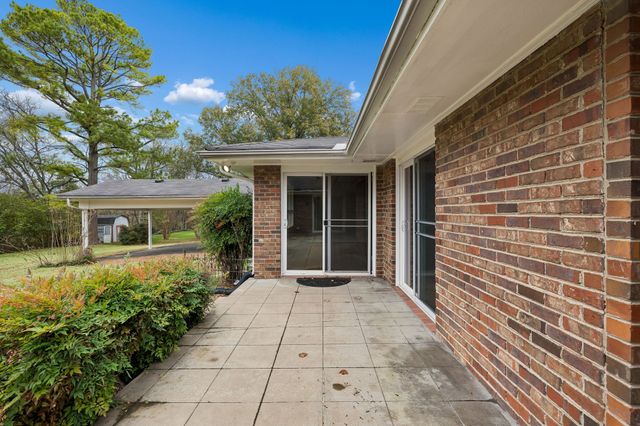 2032 Eversong Ln, Hermitage, TN 37076