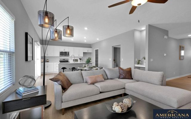 11242 Pintail Drive, Papillion, NE 68046