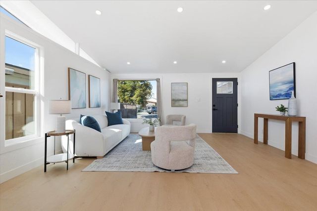 1924 Loyola Drive, San Jose, CA 95122