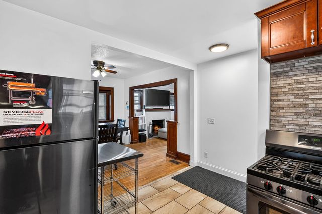 3025 16th Avenue S, Minneapolis, MN 55407