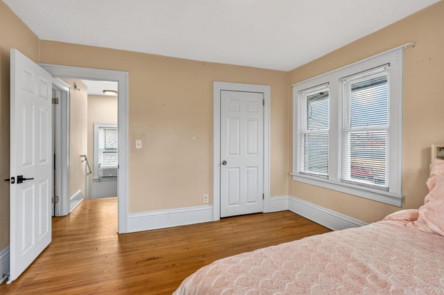 3025 16th Avenue S, Minneapolis, MN 55407