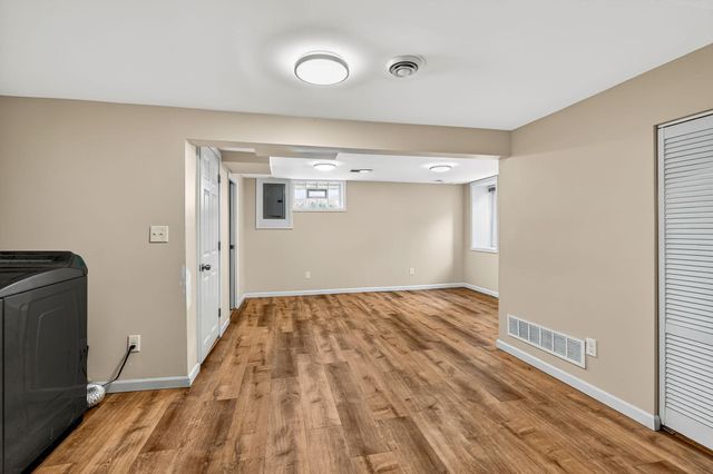 3025 16th Avenue S, Minneapolis, MN 55407