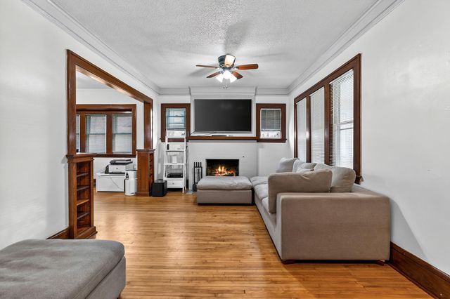 3025 16th Avenue S, Minneapolis, MN 55407