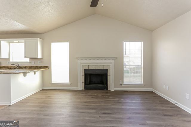 8147 Mountain Pass, Riverdale, GA 30274