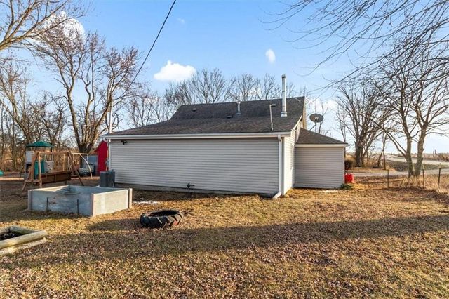 1606 OO Highway, Odessa, MO 64076