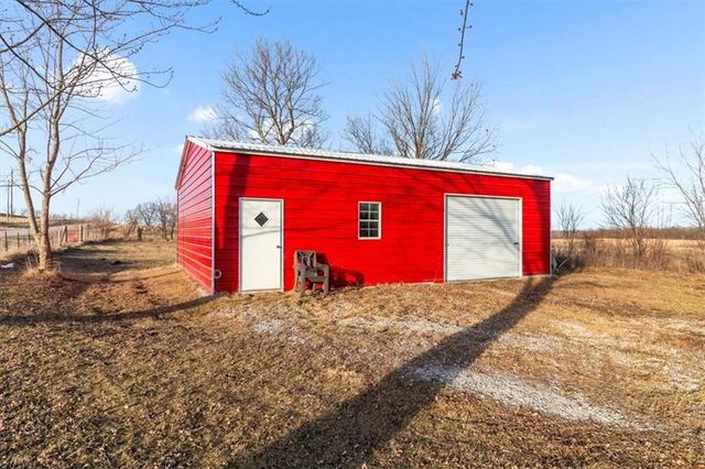 1606 OO Highway, Odessa, MO 64076