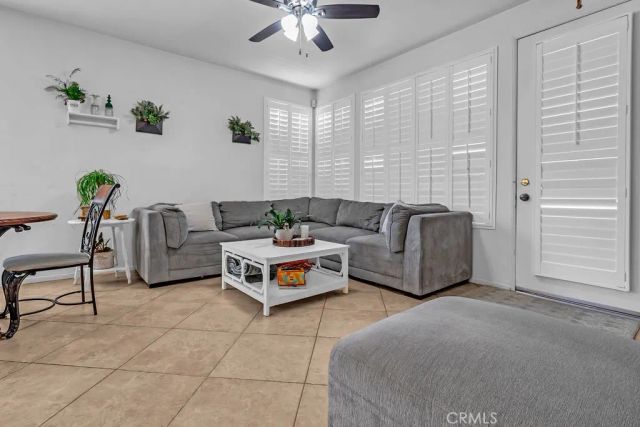 1096 Casandra, Corona, CA 92879