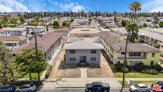 128 N Hillcrest Boulevard, Inglewood, CA 90301
